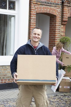 Van moving items in Hornsey residential area