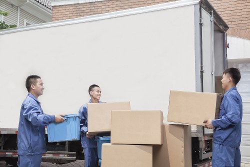 Eco-friendly Hornsey van service with recyclable materials