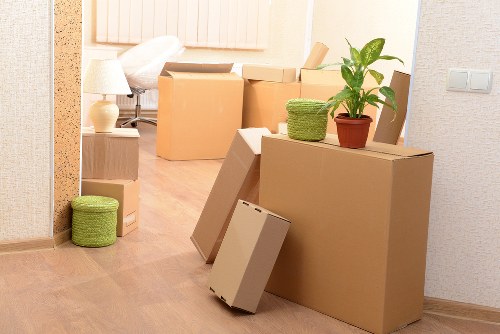 Local packing and unpacking support for Hornsey homes and offices